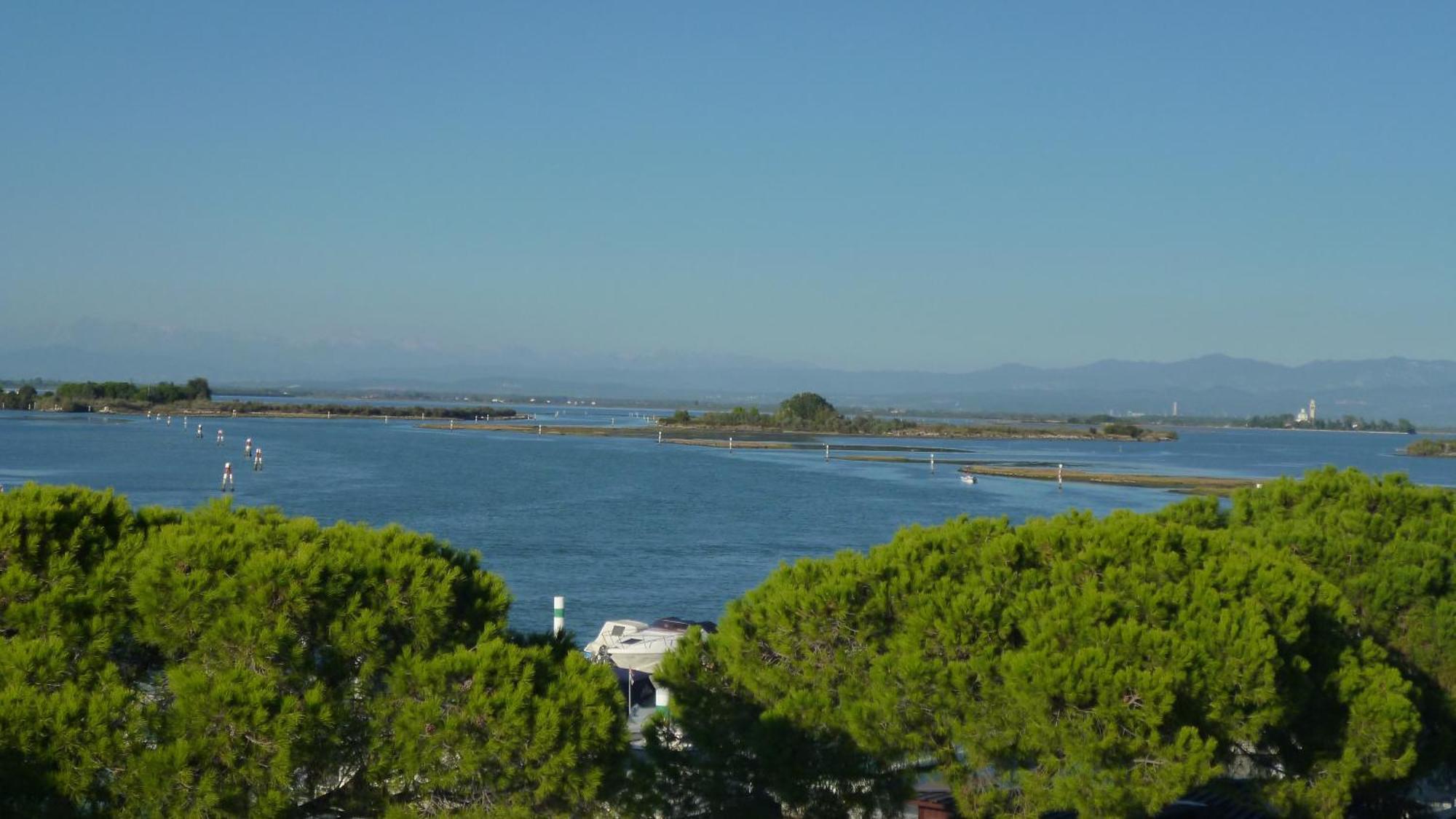 Hotel Meublè Tripoli à Grado Extérieur photo